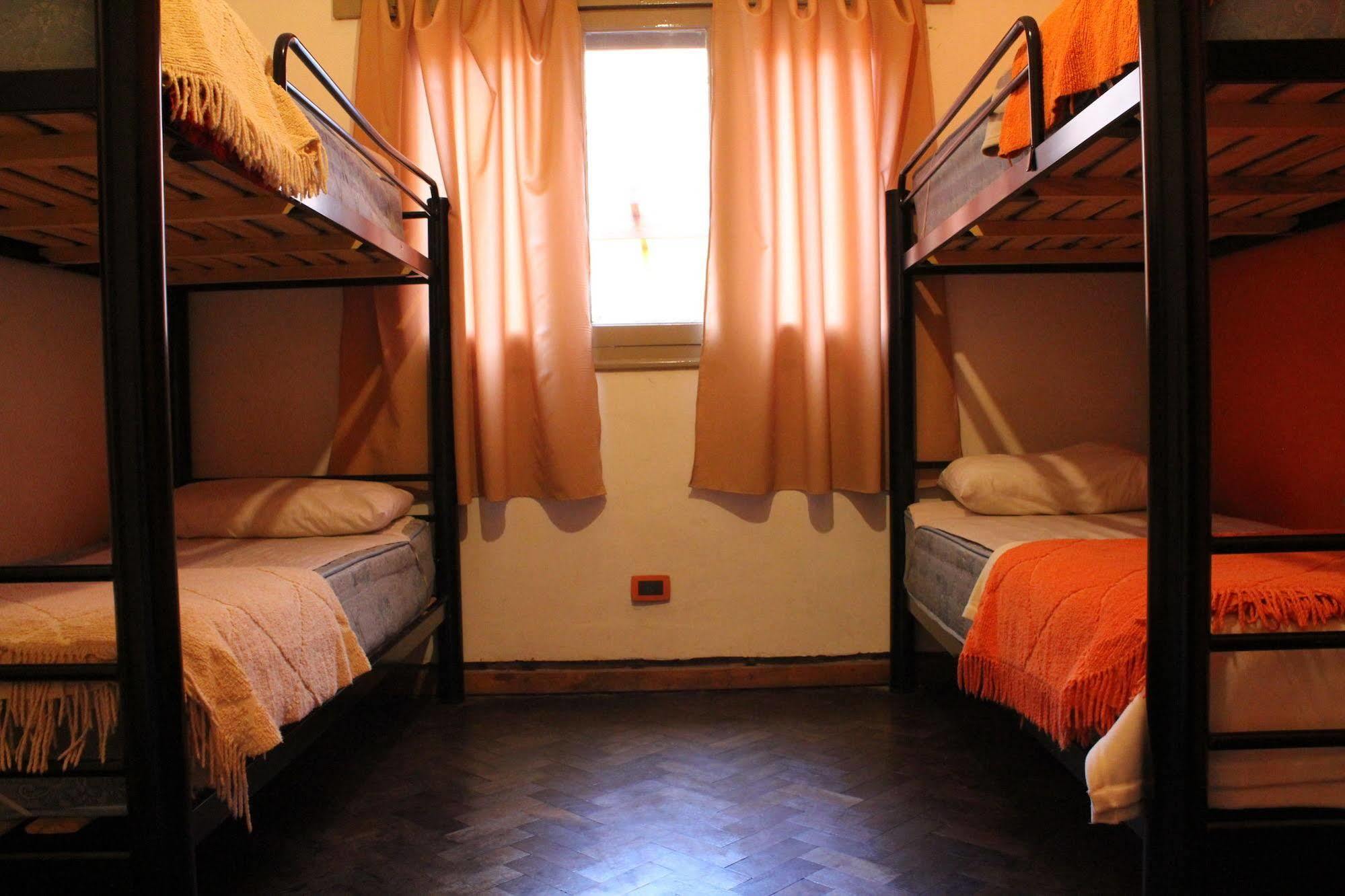 Turning Point Hostel คอร์โดบา ภายนอก รูปภาพ